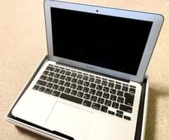 MacBook Air 11 (Early2015) 美品のサムネイル