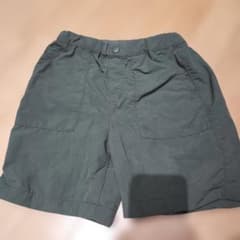 UNIQLO ハーフパンツ 120サイズ カーキのサムネイル
