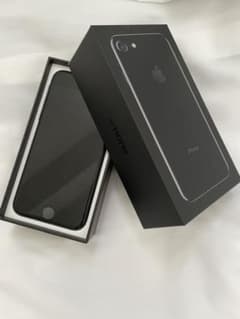 iPhone7 Jet Black 128GB SIMフリーのサムネイル