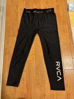 rvca  レギンス　スパッツ　サイズLのサムネイル
