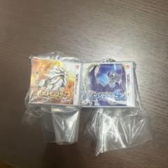 ポケモン　パッケージ&カートリッジ　キーホルダーのサムネイル