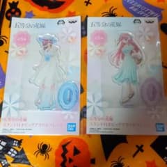五等分の花嫁 スタンド付き ビッグアクリルプレート 中野二乃 中野三玖のサムネイル