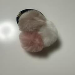 即購入値下げ交渉⭕️ファー ポンポン ヘアゴムのサムネイル