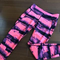りくママ様専用です　値下げ  H&M  スポーツレギンス Mのサムネイル