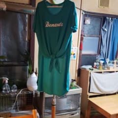 後ろが長いTシャツ４Lのサムネイル