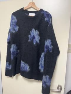 花模様 長袖ニットセーター Mサイズのサムネイル