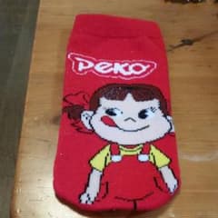 ペコちゃんのペットボトルカバーのサムネイル