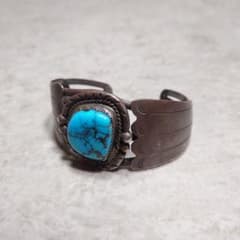 NAVAJO ナバホ C.LEWIS ターコイズバングル 925 NAVAJO ナバホ C.LEWIS ターコイズバングル 925 - メルカリ