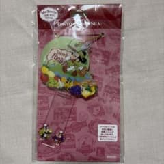 新品未使用　ぬいぐるみバッジスタンド　ディズニーシーフード&ワインフェスティバル
