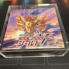 【新品・未開封】ポケカ　シールド　シュリンク付のサムネイル