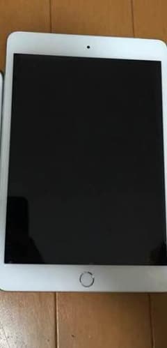 値引き中!! iPad mini3のサムネイル
