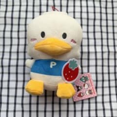 あひるのペックル いちご マスコット ぬいぐるみのサムネイル