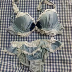 [takuto様専用]アリスモチーフのブラ&ショーツのサムネイル