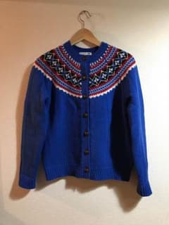【値下げ】JW ANDERSON✖︎ UNIQLO カーディガン ✳︎完売商品のサムネイル