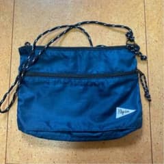 pilgrim surf＋supply サコッシュ ショルダーバッグのサムネイル