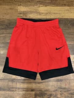 NIKE ジュニアサイズ140〜150cmハーフパンツ2点セットのサムネイル
