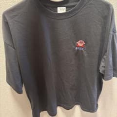星のカービィ 刺繍 半袖Tシャツ ブラックのサムネイル