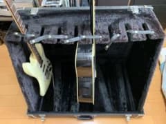ギタースタンドのサムネイル