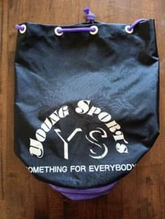 Young Sports 巾着型 スポーツバッグ ブラック パープルのサムネイル