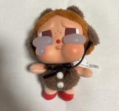 POP MART CRYBABY ぬいぐるみ ブラウンのサムネイル