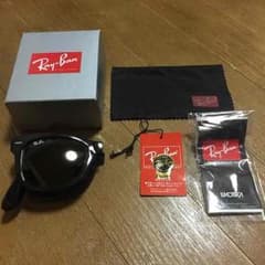 ひか様専用 レイバン Ray-Ban 折りたたみサングラス ウェイファーラーのサムネイル