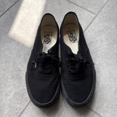 VANS Authentic オールブラック スニーカーのサムネイル