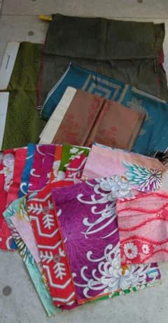 レトロ　布団生地・座布団生地　はぎれ　多色布地セット（手芸・裁縫用）のサムネイル