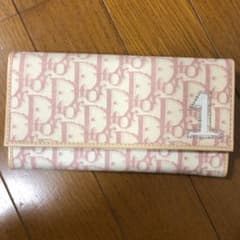 長財布のサムネイル