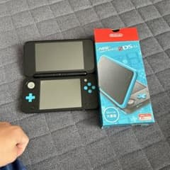 New 2DS LL ブラック/ブルー 本体のサムネイル