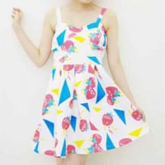 処分価格！gallaxxxy♡いちごワンピのサムネイル