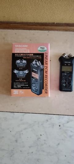 TASCAM DR-07MKII リニアPCMレコーダー 本体のサムネイル