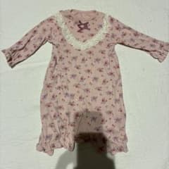 ベビー服のサムネイル