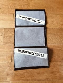【非売品】MAC ノベルティ　3連 クリアポーチ ブラックのサムネイル