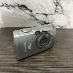 ① Canon IXY DIGITAL 800 IS シルバー コンパクト - メルカリ