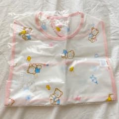 新品未使用 ファミリア お食事エプロンのサムネイル