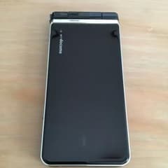 ドコモ　docomo SMART series P-01C ガラケーのサムネイル