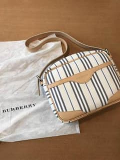 リリー様専用 BURBERRYバーバリー ハンドバッグ 美品のサムネイル