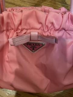 PRADAのサムネイル
