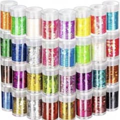新品！【32個セット】キラキラパーツのサムネイル