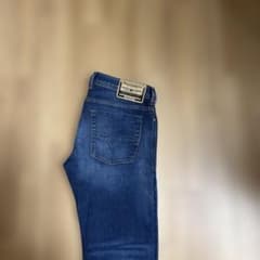 diesel ブルージーンズのサムネイル