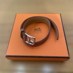 美品USED HERMES ブラウン レザーブレスレット2重巻き 美品USED HERMES ブラウン レザーブレスレット2重巻き - メルカリ