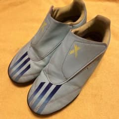 adidas サッカー トレーニングシューズのサムネイル
