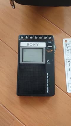 SONY ICF-R100MT ラジオ 本体のサムネイル
