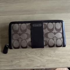 COACH シグネチャー ラウンドファスナー長財布のサムネイル