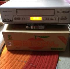 シャープVHSビデオデッキのサムネイル