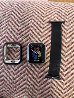 Apple Watch Series 6 44mm 本体＋保護ケース、バンド付きのサムネイル