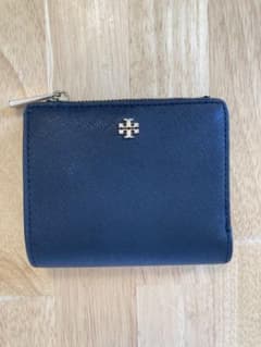 トリーバーチ　財布　黒のサムネイル