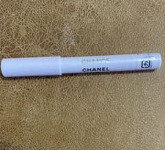 CHANEL クレヨンパルファムのサムネイル