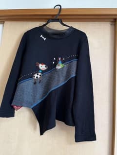 アルベロベロ＊黒のトレーナーのサムネイル