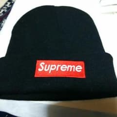 supreme ニット帽のサムネイル